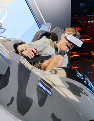 Neem je vluchtsimulatie naar een hoger niveau met VR Flight Simulator Single-player 395kg Gamepad Controls